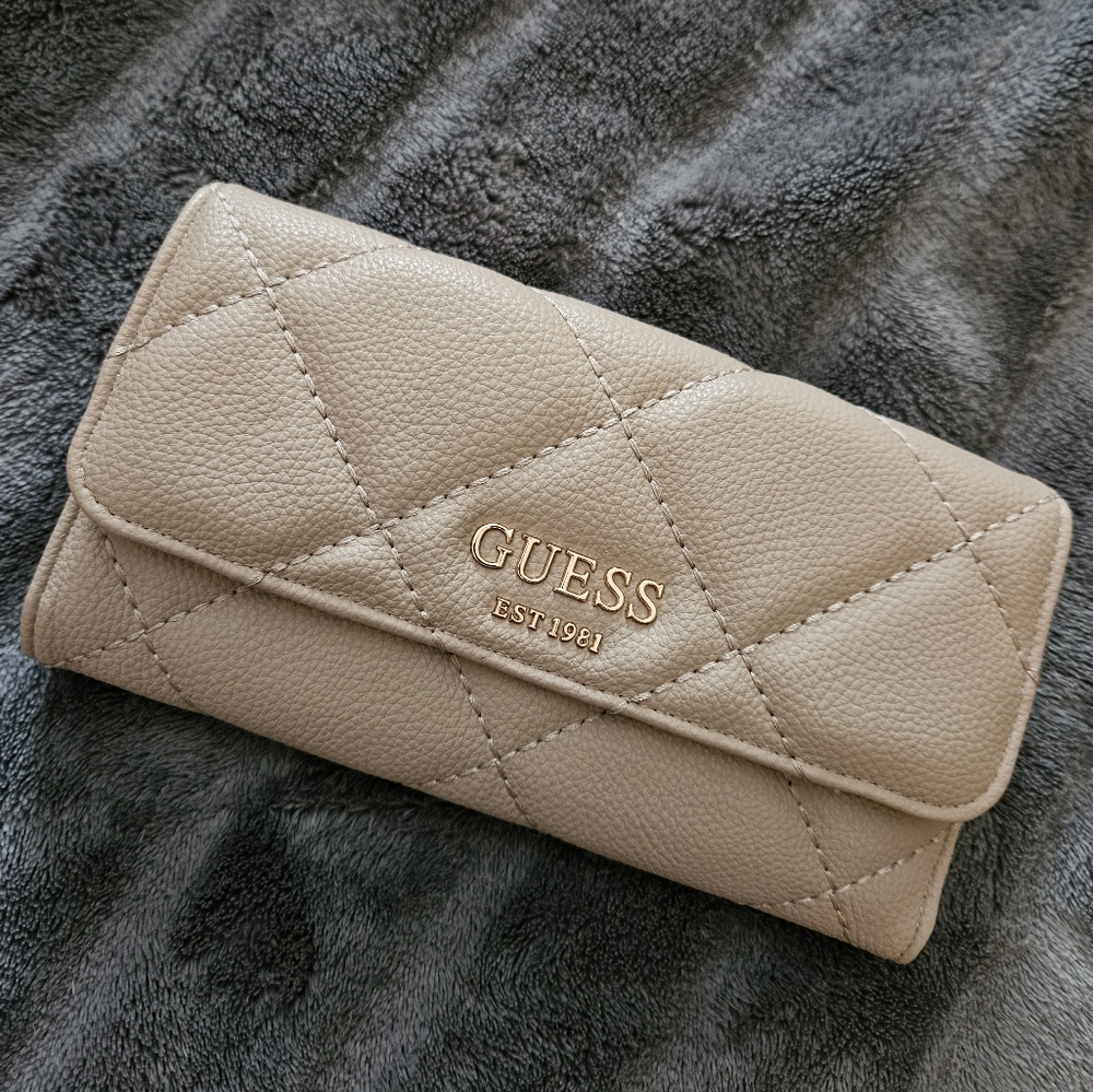 Guess Tri-fold Wallet - Tan
